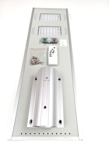 etrampoliny.pl lampa solarna 100 W 1.jpg