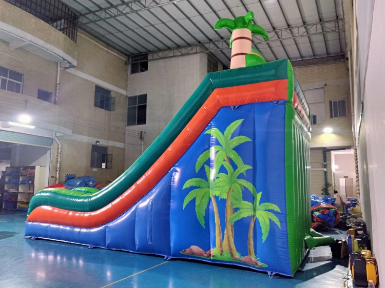 zjeżdżalnia etrampoliny_pl 4.jpg